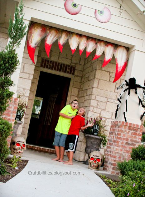 50 Best Halloween Door Decorations for 2020