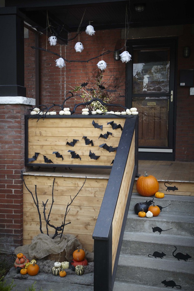 63 Best Halloween Door Decorations for 2021