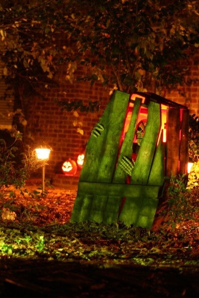 50 Best DIY Halloween Outdoor Decorations for 2021