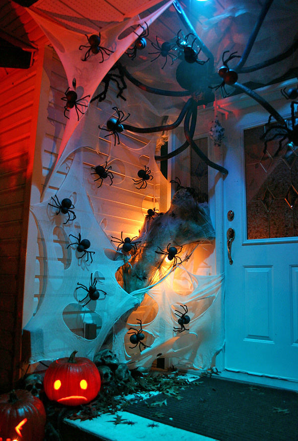 50 Best Halloween Door Decorations for 2020