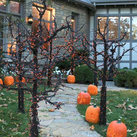 50 Best DIY Halloween Outdoor Decorations for 2022 - 39 Light RoaD Halloween Homebnc