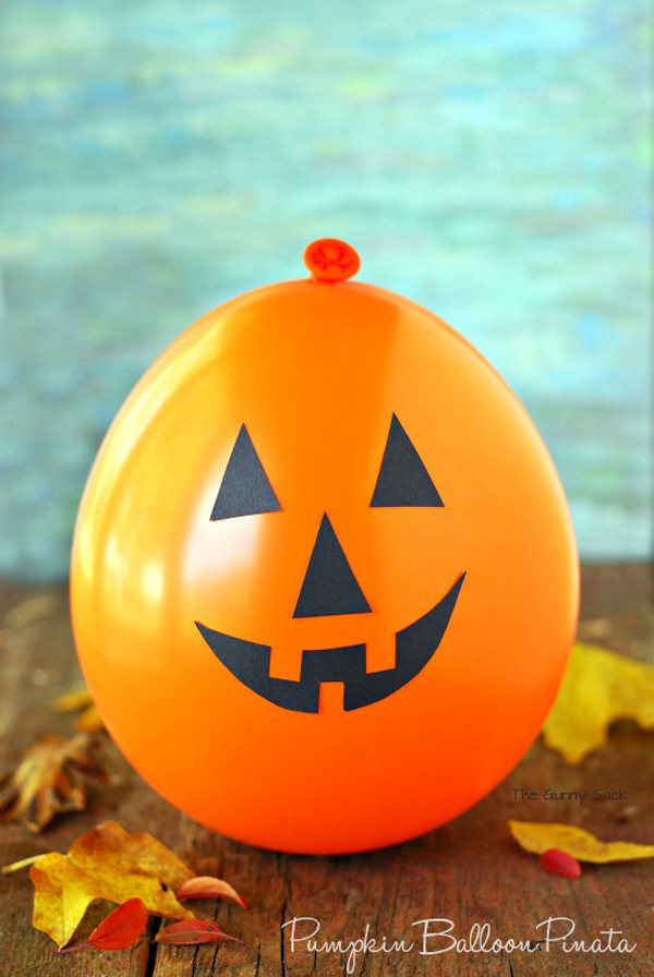 50 Best DIY Halloween Outdoor Decorations for 2022