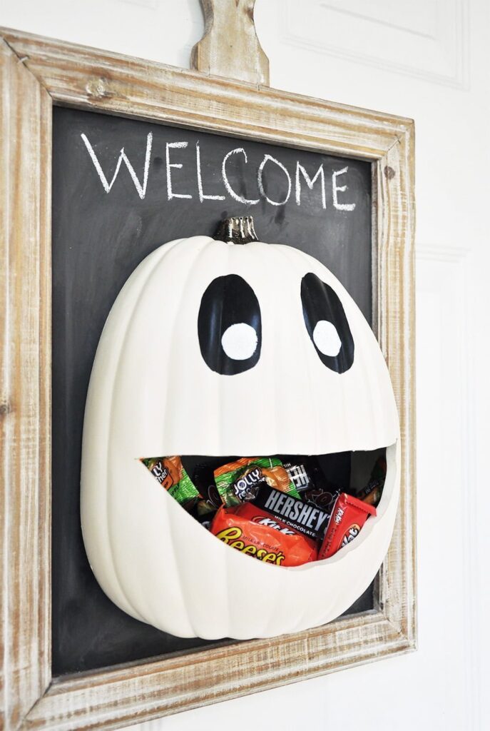 63 Best Halloween Door Decorations For 2022   52 Halloween Door Decorations Homebnc 687x1024 