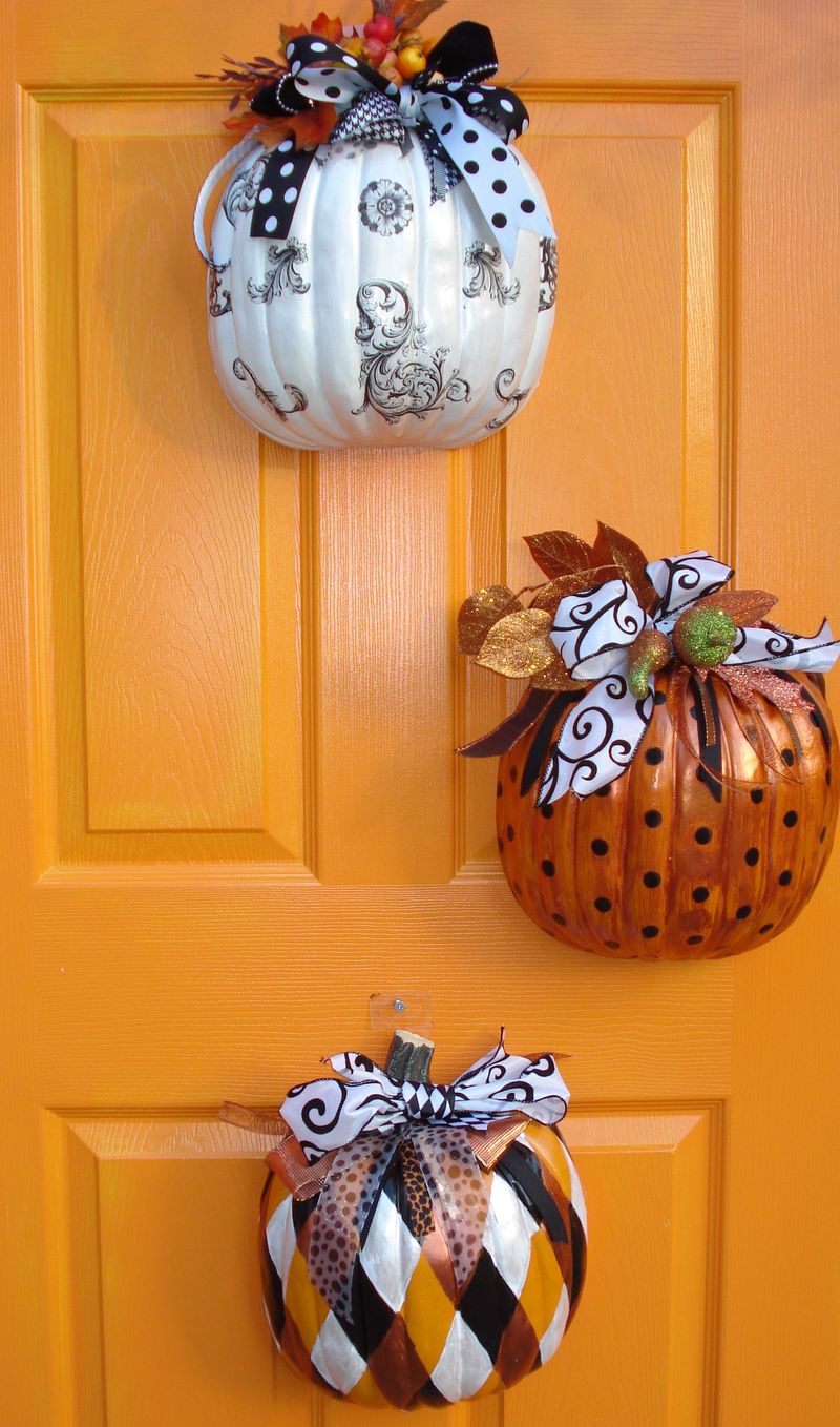 63 Best Halloween Door Decorations for 2021