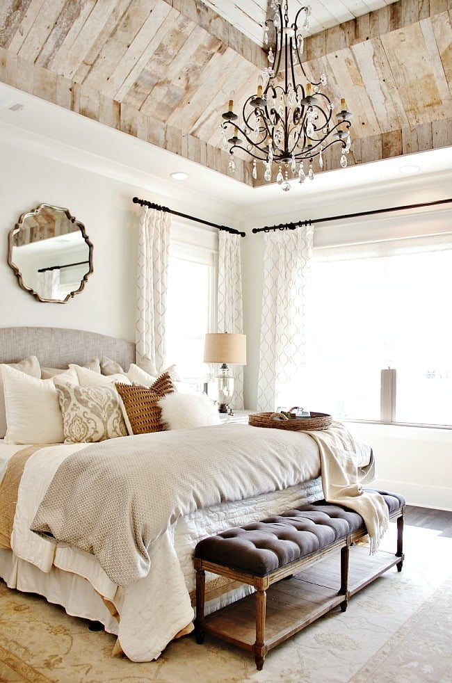 Use Light and White Together Bedroom Design Picture