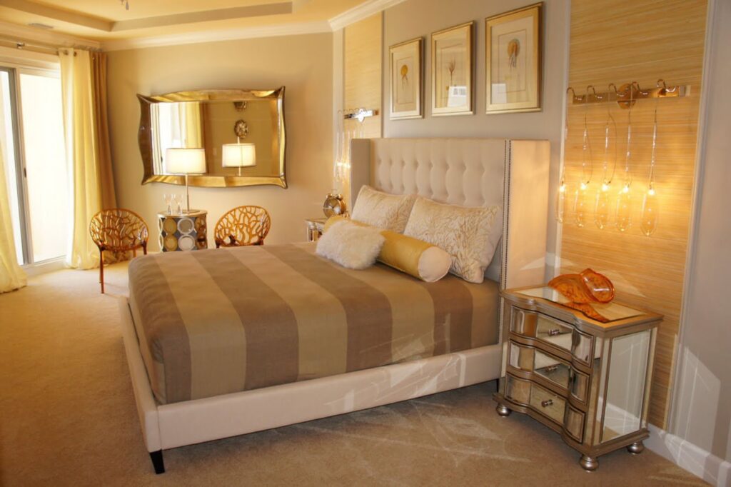 Design Ideas For Bedroom the 50 best room ideas for vintage bedroom designs the 50 best room ideas for vintage 38 Light And Glass Design Ideas For Bedroom bedroom design ideas 38 Light And Glass