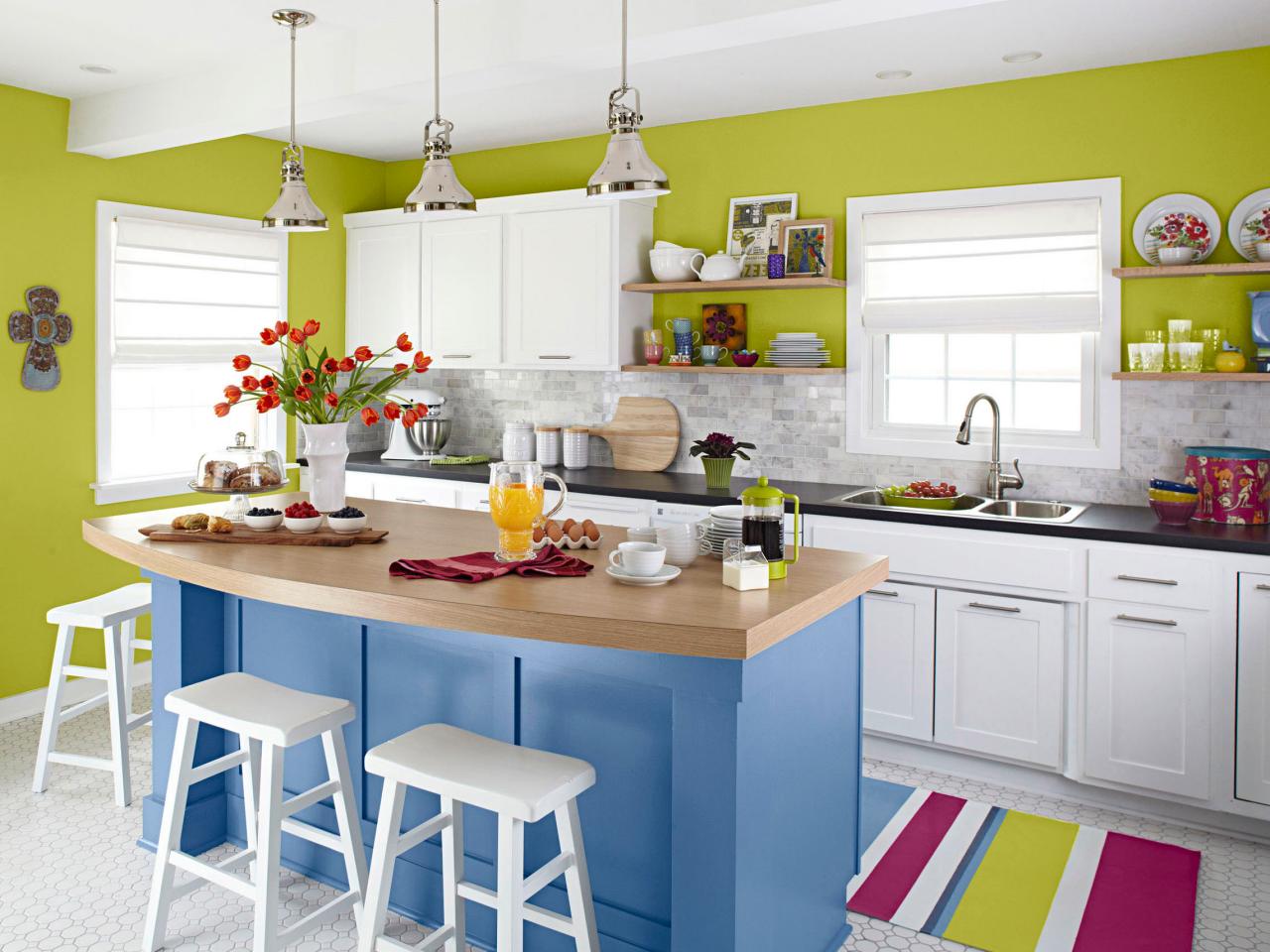 Perky and Playful Kitchen Island Idea