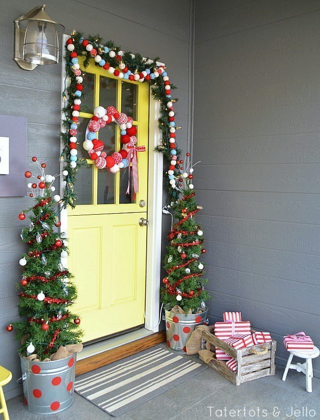 xmas door decorating ideas