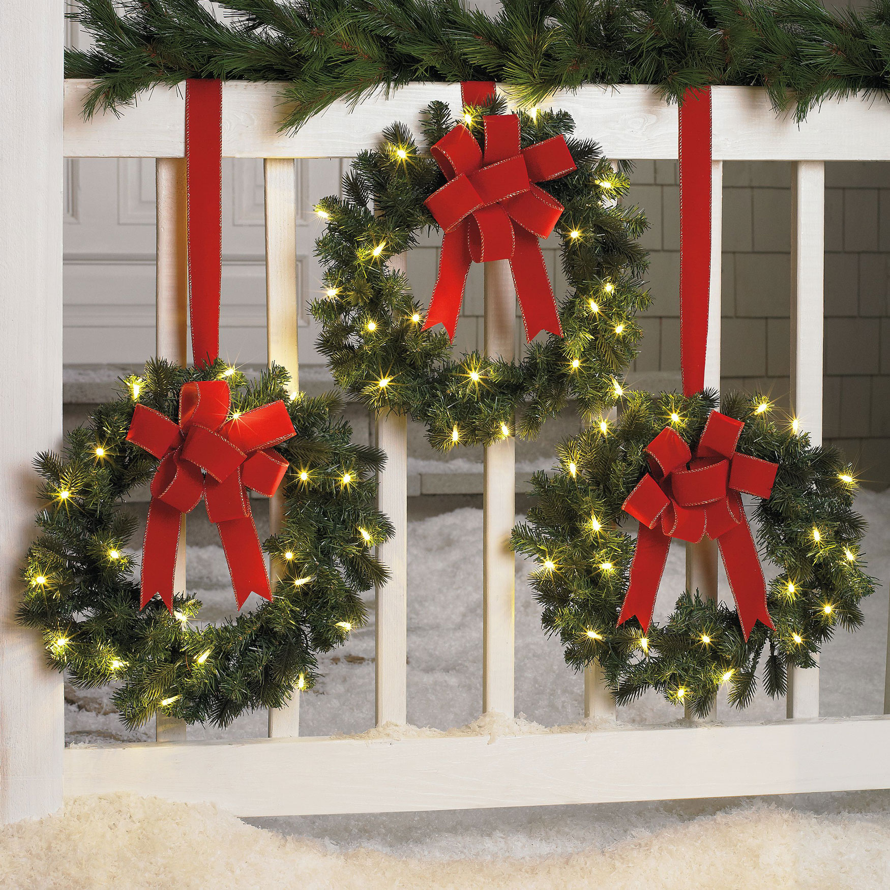 50 Best Outdoor Christmas Decorations for 2016