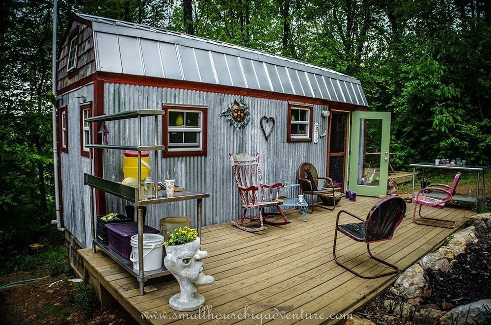 tiny farmhouse living room