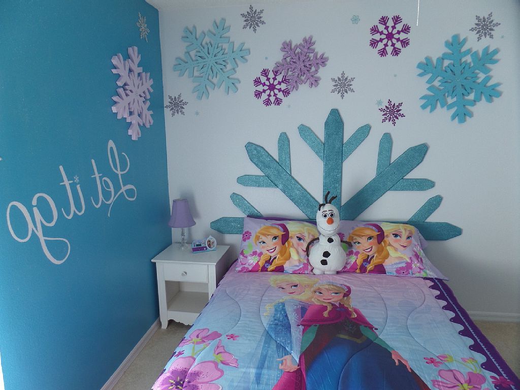 Frozen bedroom idea | Beanstalk Mums