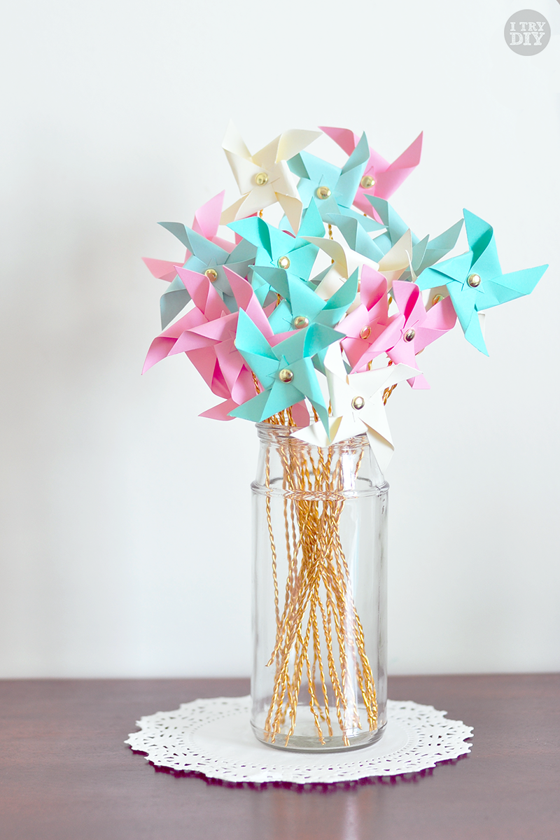 Summer design Pinwheel centerpiece