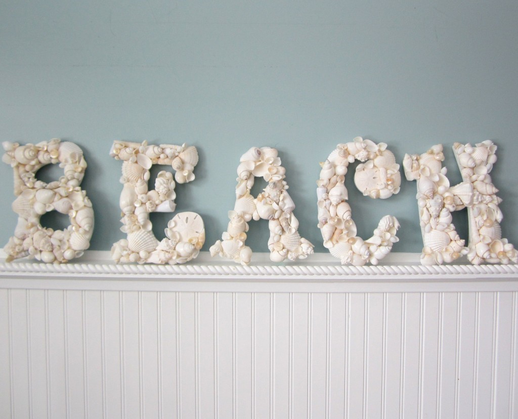 Beach cottage summer room decor