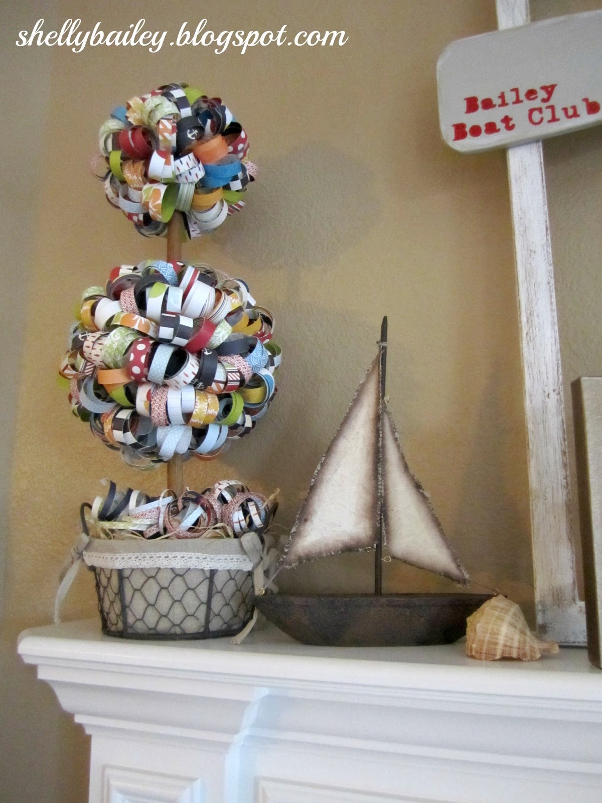 Nautical themed mantel summer room ideas