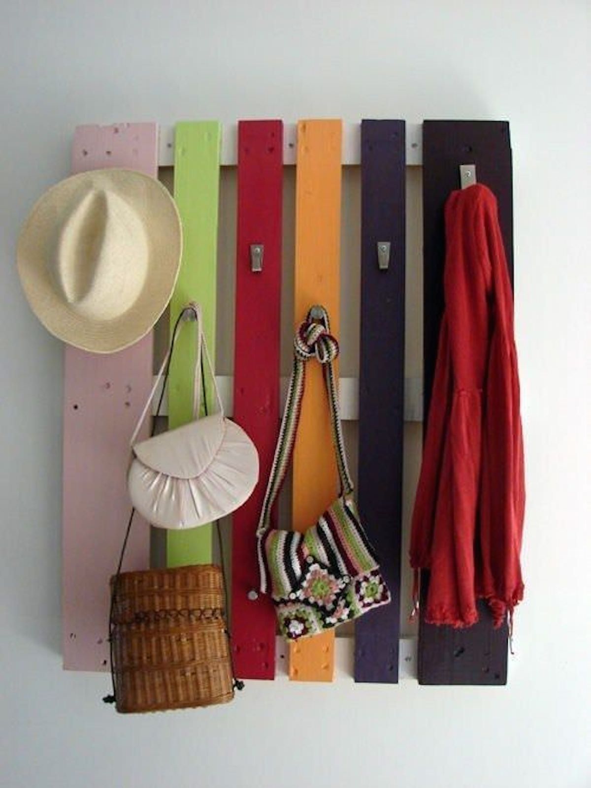 Wall-mounted Coat and Scarf Rack