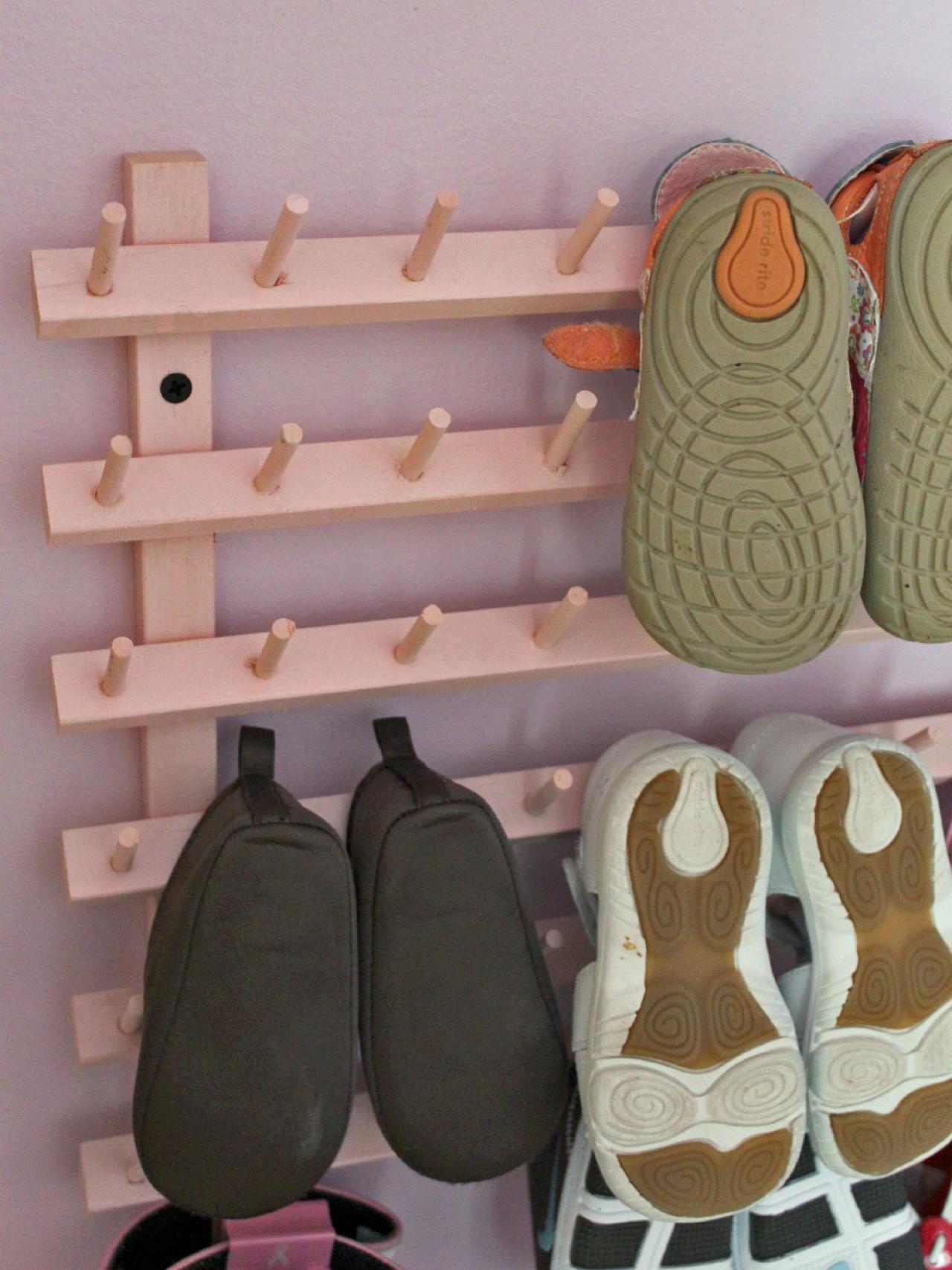 Wooden Shoe Hanging Hooks