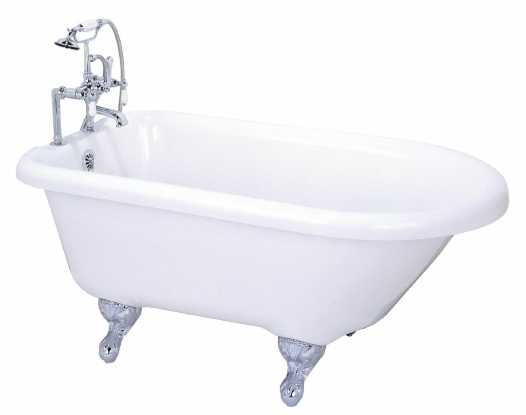 20 Best Small Bathtubs to Buy in 2021