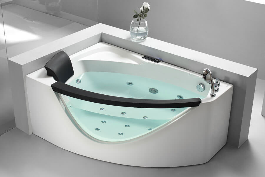 20 Best Small  Bathtubs  to Buy in 2022