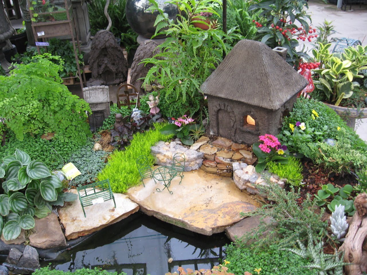 Fairy Garden Ideas: Serenity place miniature garden ideas