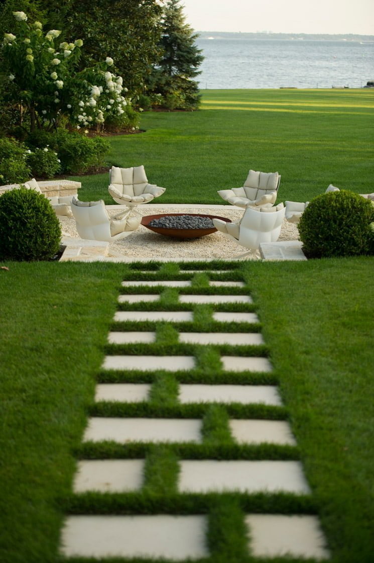 18 amazing stepping stone ideas for your garden - style