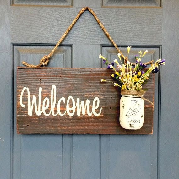 This Quaintly Charming Welcome Sign is Utterly Irresistible