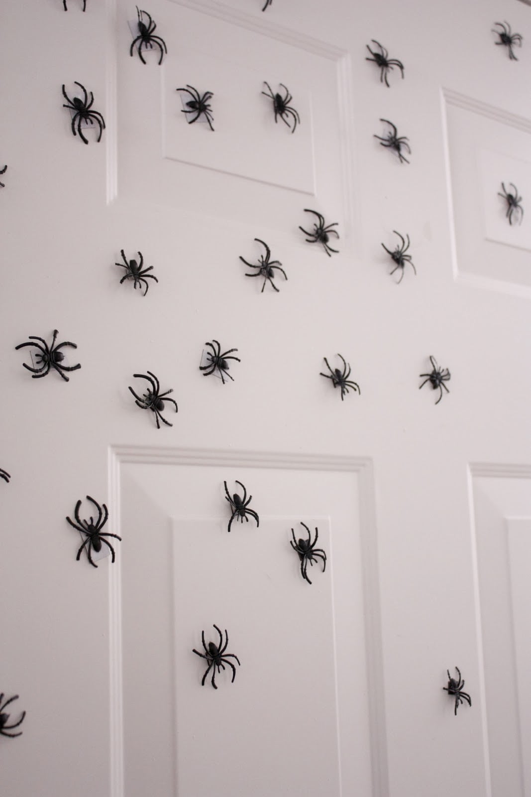 cheap indoor halloween decorations