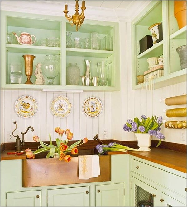 Los grandes colores hacen que una cocina ordinaria sea extraordinaria
