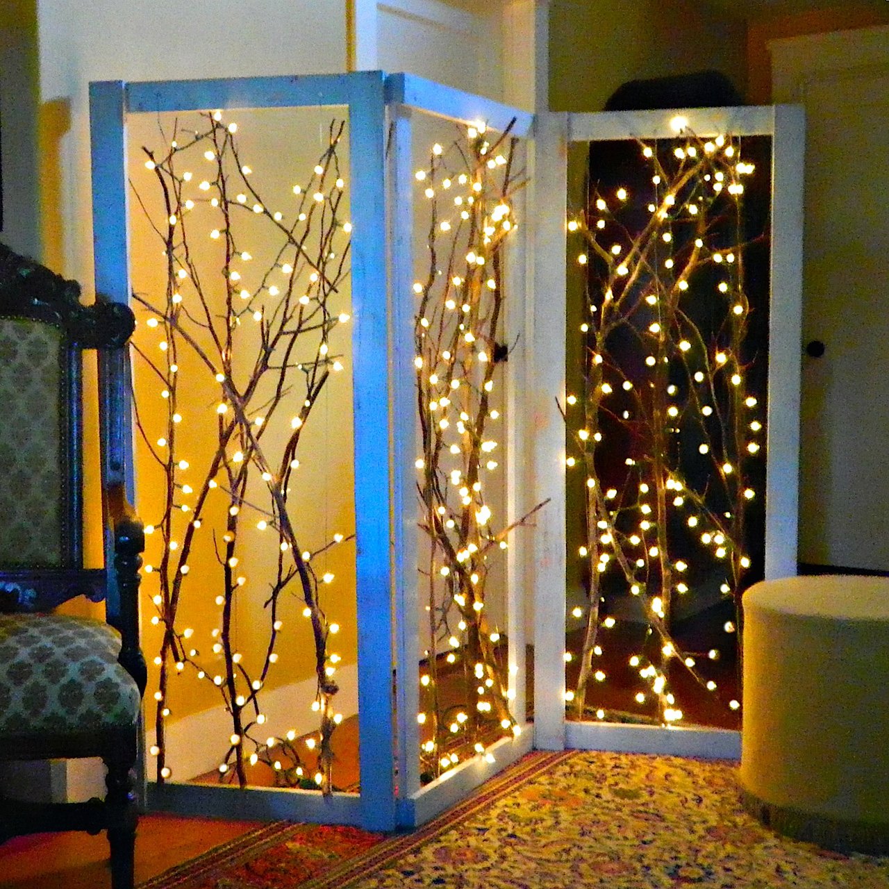 Decorating With LED Lights And Repurposing Christmas Lights PadStyle   13 String Lights Decorating Ideas Homebnc 