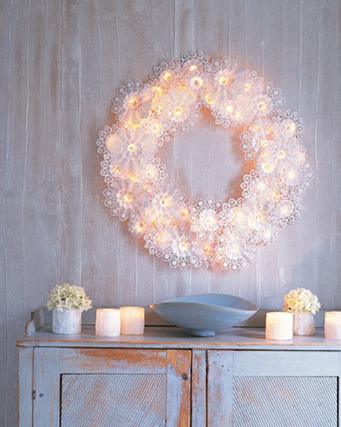 Floral Wreath of White With Light