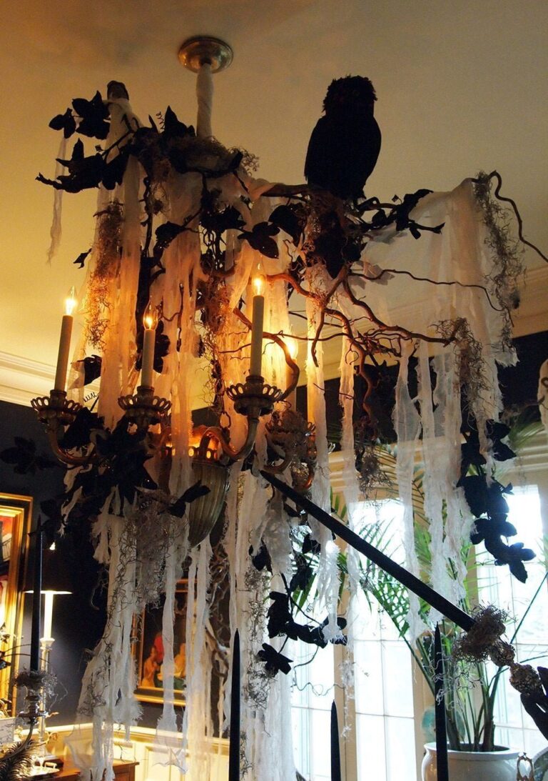 43 Indoor Halloween Decorations Ideas Homebnc 768x1093 