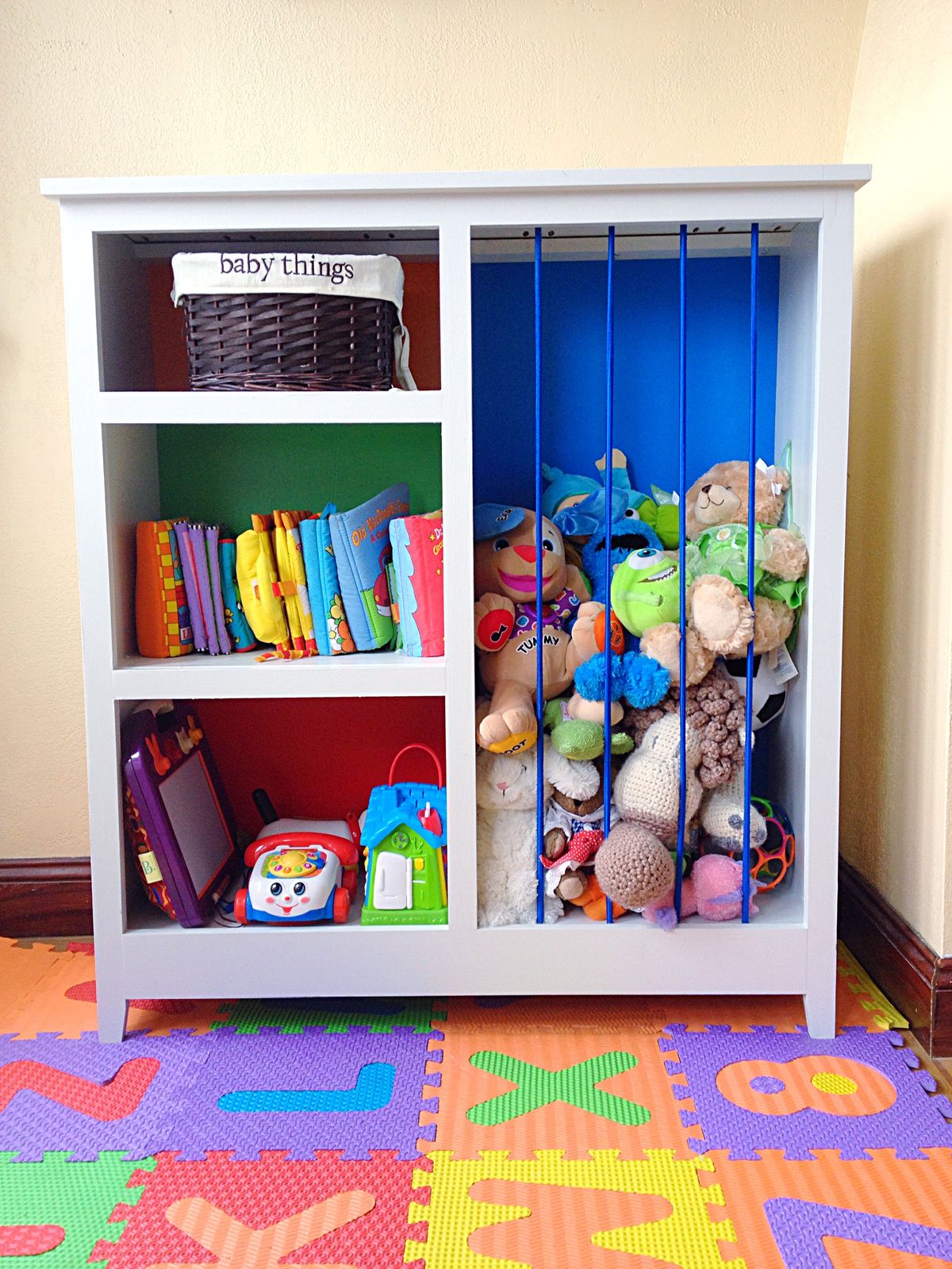 Neat Kids Playroom Décor Will Encourage Tidiness