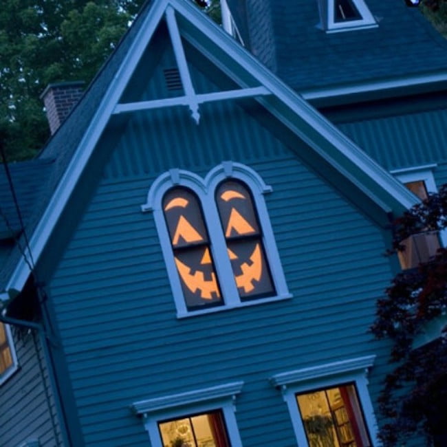 Creepy Jack-O-Lantern House