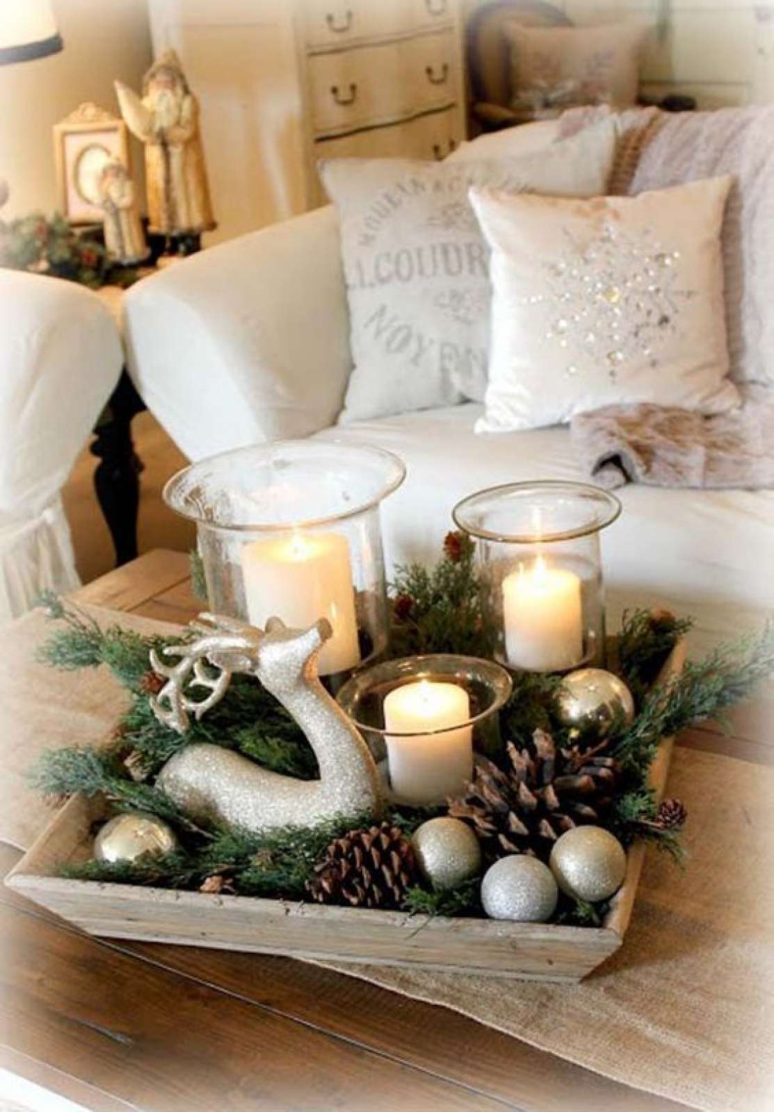 50 Best DIY Christmas Table Decoration Ideas for 2022