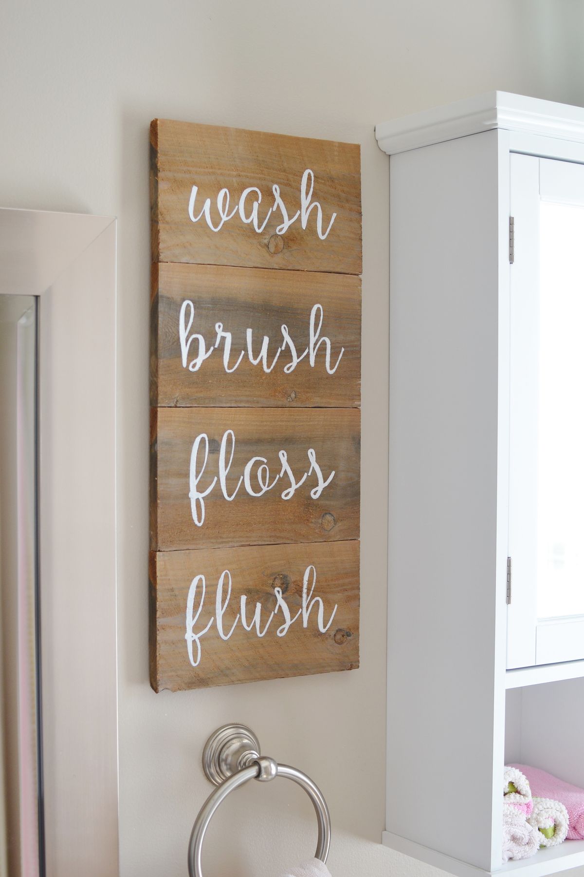 Easy Hand-lettered Bathroom Reminders