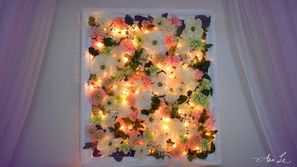 Light-Up Floral Frame