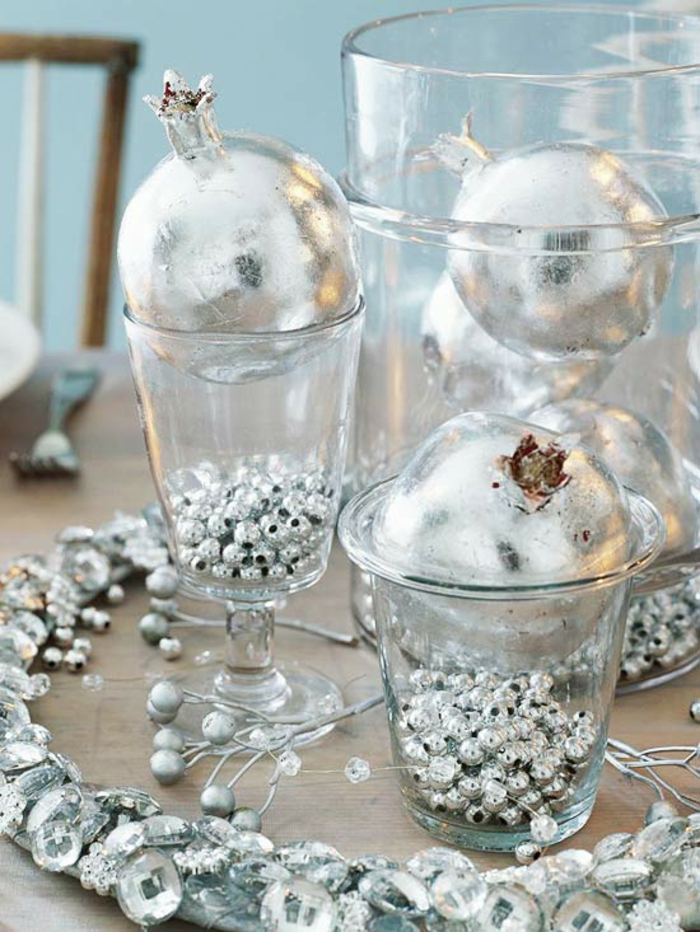 50 Best DIY Christmas Table Decoration Ideas for 2020