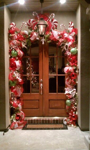 50 Best DIY Christmas Garland Decorating Ideas for 2023