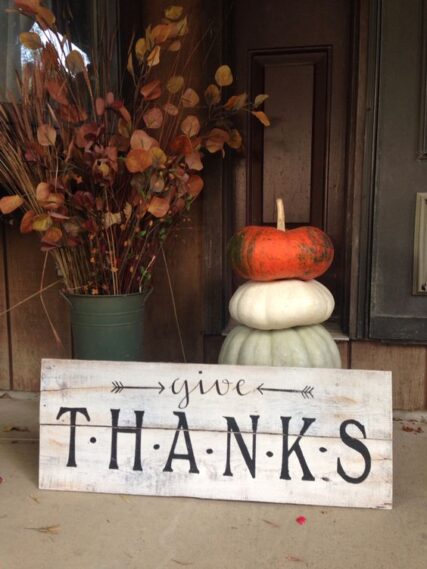 20 Best DIY Thanksgiving Signs (Ideas and Designs) for 2023