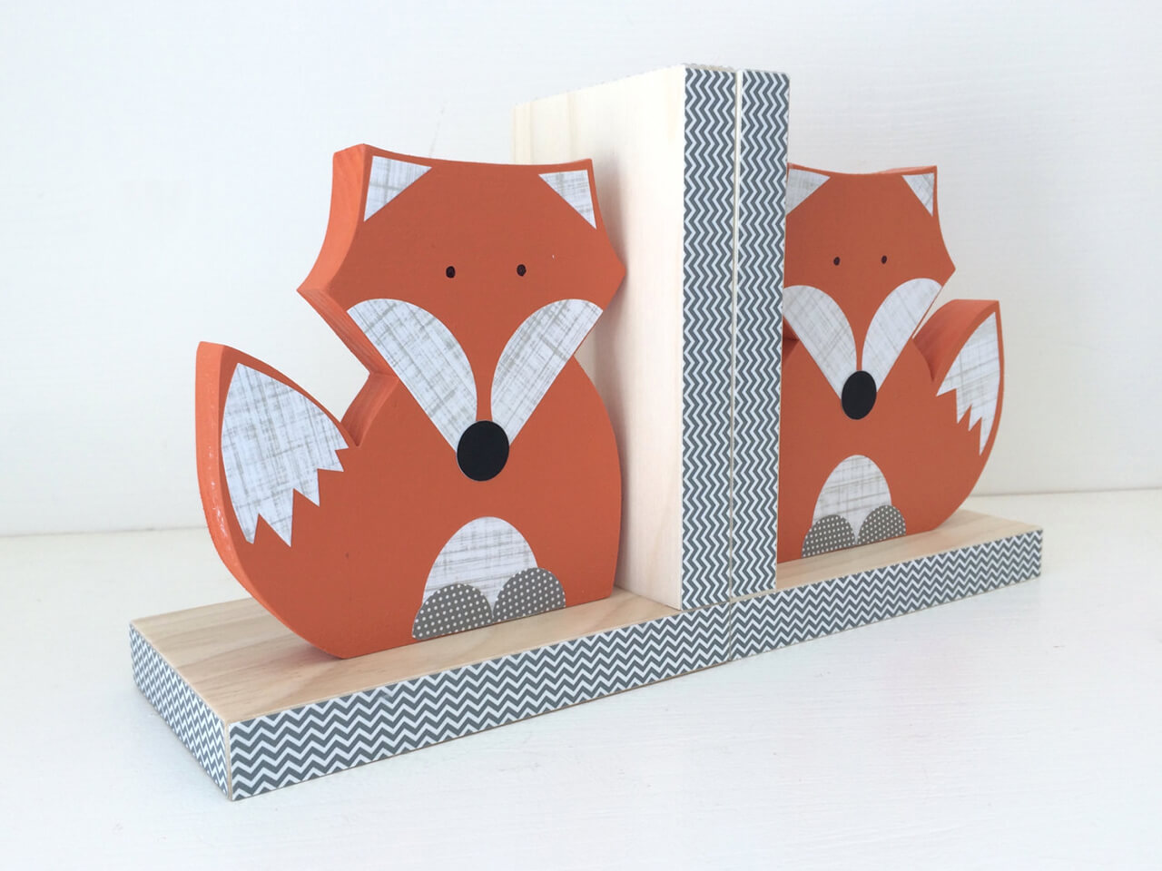 Wooden Fox Bookends