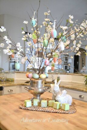 27 Best DIY Easter Centerpieces (Ideas and Designs) for 2024