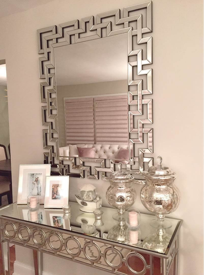 Mirrored Art Deco Table for the Entryway