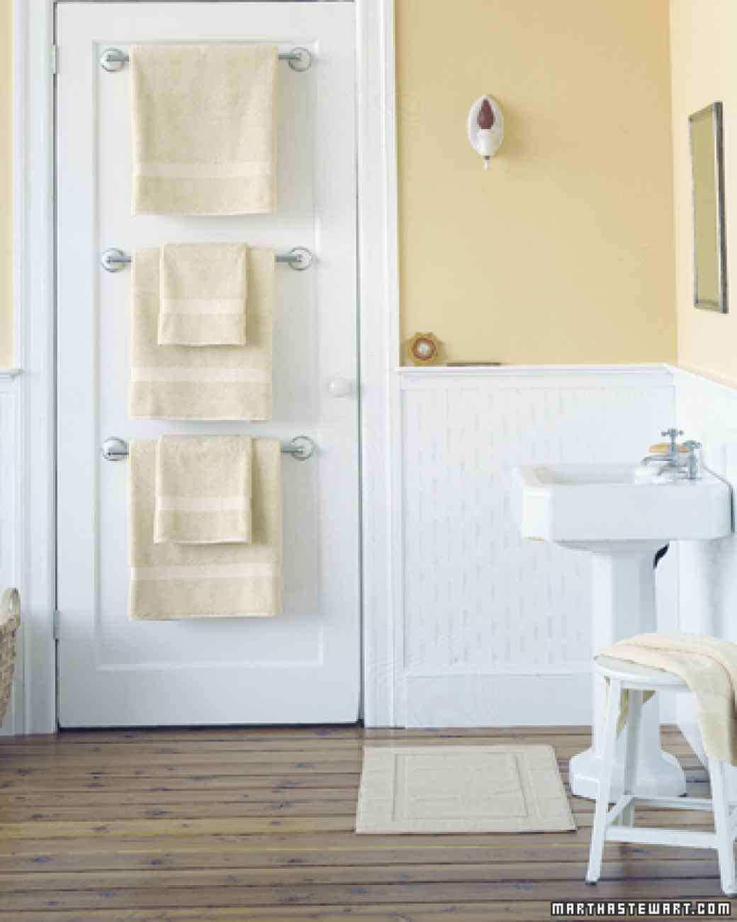 bathroom storage ideas for small spaces