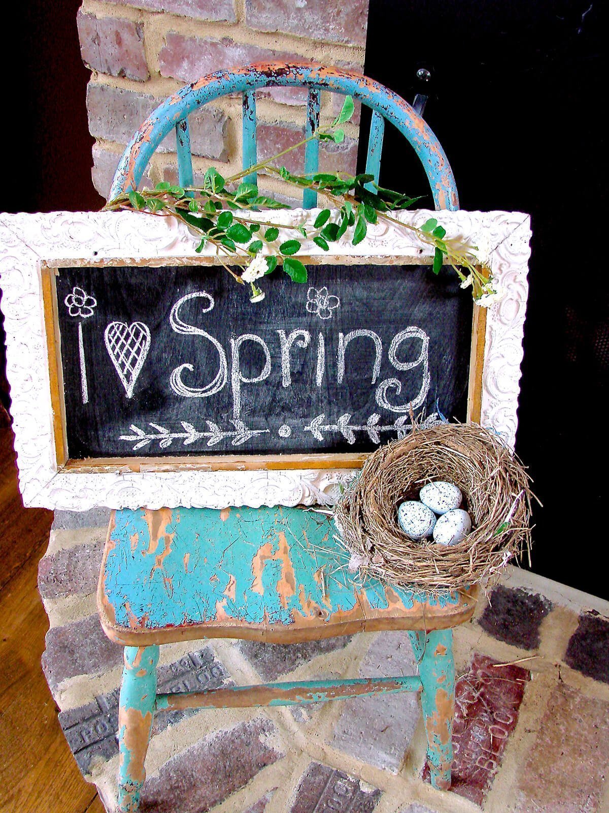 Upcycled Framed Chalkboard Spring Art