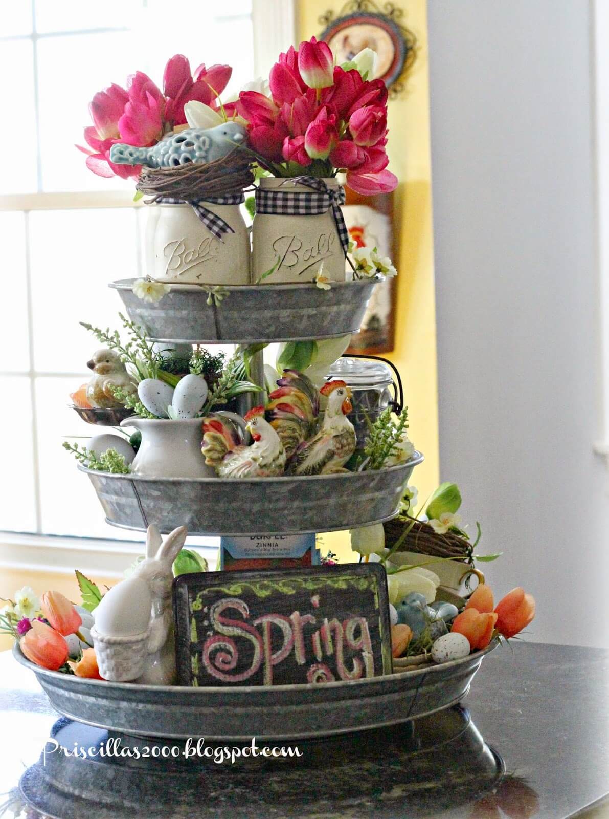 A Tiered Stand Makes a Cheerful Display