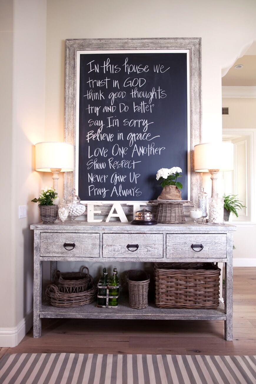 foyer table decor