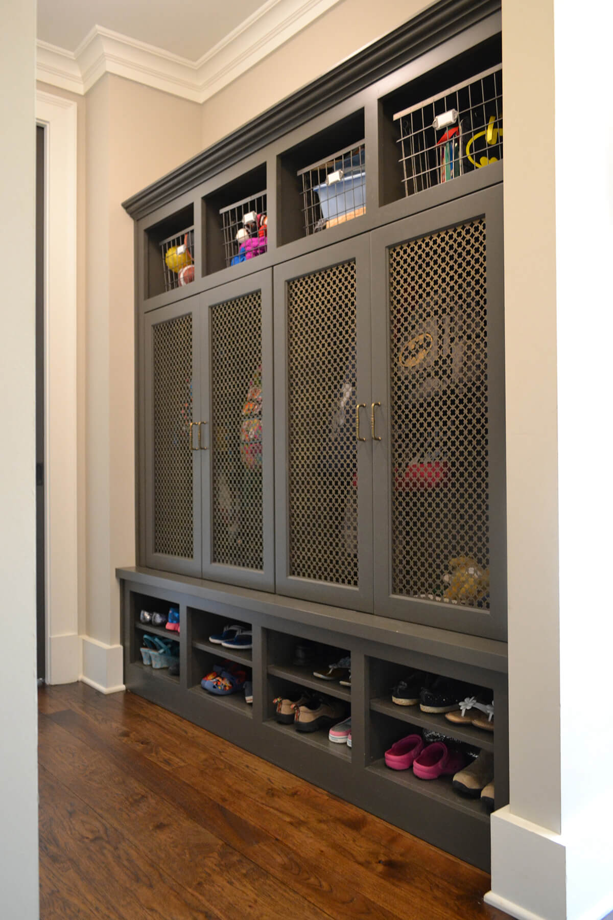 23 Best Mudroom Ideas (Designs and Decorations) for 2021