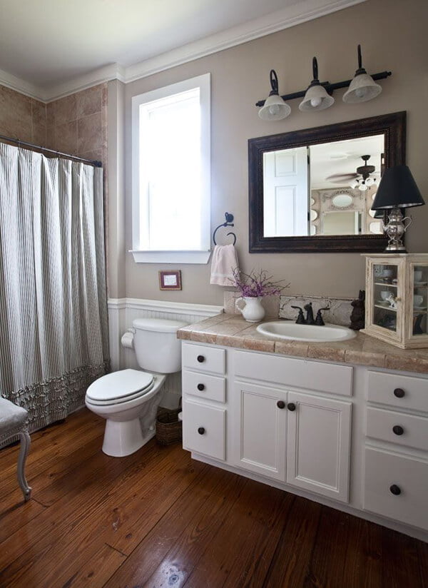 32 Best Small Bathroom Design Ideas and Decorations for 2020