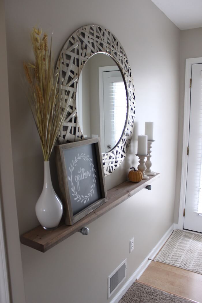 Shabby Chic Wooden Runner Entry Table Idea