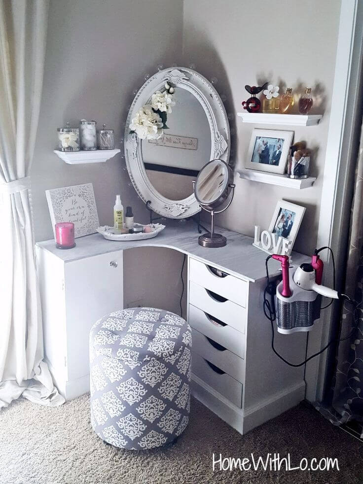 19 Best Makeup Vanity Ideas and Designs for 2023