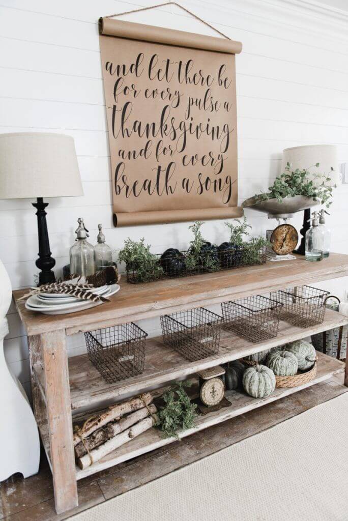 Fall-Inspired Decorations with an Earthy Touch